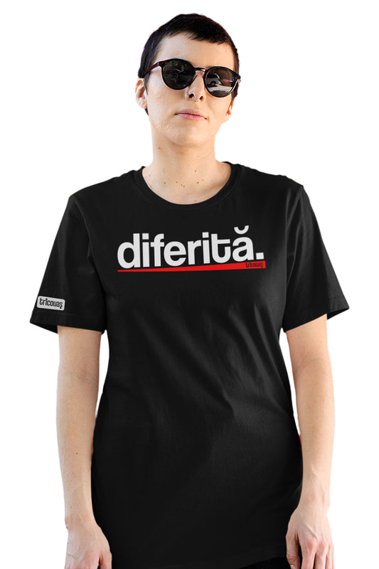 Tricou Diferită